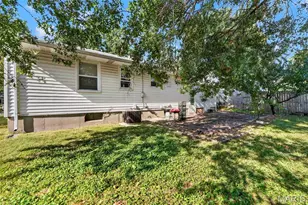 120 St Nicholas Ln, Florissant, MO 63031 - Photo 27