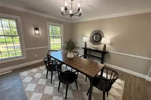 1917 Dovercliff Ct, Chesterfield, MO 63017 - Photo 5