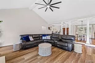 1114 Springbrook Park Dr, Farmington, MO 63640 - Photo 7