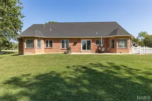 1114 Springbrook Park Dr, Farmington, MO 63640 - Photo 25
