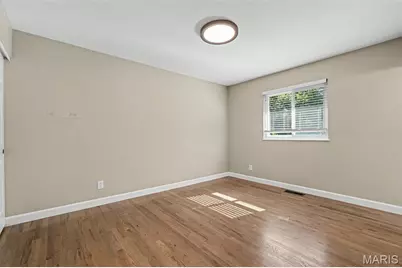 2219 Bentley Manor Drive, Fenton, MO 63026 - Photo 9