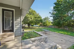 2219 Bentley Manor Dr, Fenton, MO 63026 - Photo 23