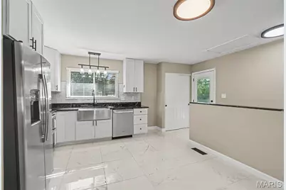 2219 Bentley Manor Drive, Fenton, MO 63026 - Photo 7