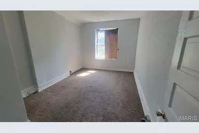 5846 Page Boulevard, Saint Louis, MO 63112 - Photo 3