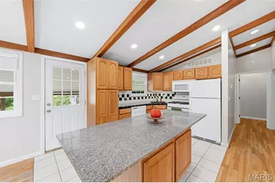 419 N Lindsey Road, Winfield, MO 63389 - Photo 15