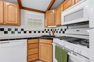 419 N Lindsey Rd, Winfield, MO 63389 - Photo 17