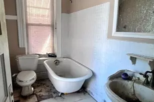 5647 Reber Pl, Saint Louis, MO 63139 - Photo 9