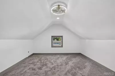 4081 Burgen Avenue, Saint Louis, MO 63116 - Photo 31