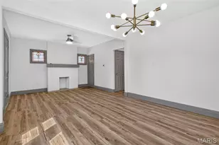 4081 Burgen Ave, Saint Louis, MO 63116 - Photo 11