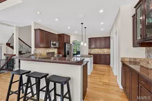5450 Hagemann Pointe Dr, Saint Louis, MO 63128 - Photo 9