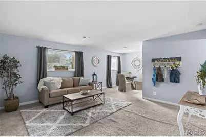 1941 Gascony Parc Drive #1941, Lake Saint Louis, MO 63367 - Photo 5