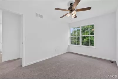 8204 Bristol Valley Drive, Saint Peters, MO 63376 - Photo 35