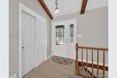 19 Greenview Drive, Defiance, MO 63341 - Photo 5