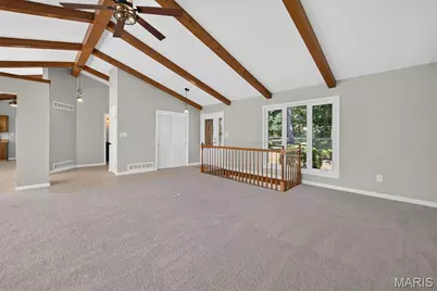 19 Greenview Drive, Defiance, MO 63341 - Photo 9