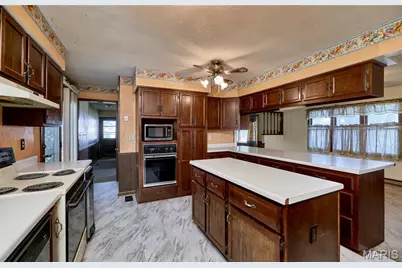 5 E Bibb Drive, Bowling Green, MO 63334 - Photo 11