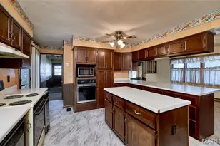 5 E Bibb Dr, Bowling Green, MO 63334 - Photo 11