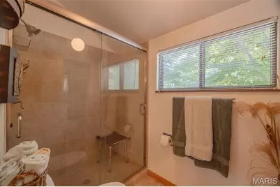 103 Geneva Cove Drive, Innsbrook, MO 63390 - Photo 19