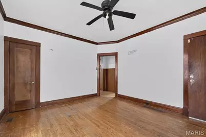 3631 Pennsylvania Avenue, Saint Louis, MO 63118 - Photo 9