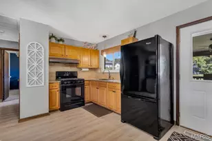 2505 Denlo Ct, Fenton, MO 63026 - Photo 3