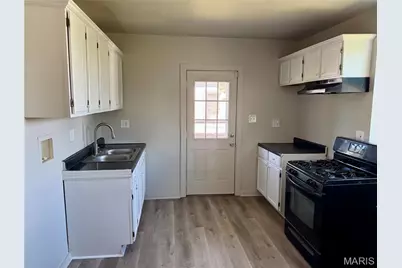 212 La Motte Lane, Saint Louis, MO 63135 - Photo 7
