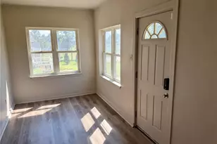 212 La Motte Ln, Saint Louis, MO 63135 - Photo 3