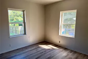 212 La Motte Ln, Saint Louis, MO 63135 - Photo 11