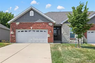 232 Pierce View Cir, Wentzville, MO 63385 - Photo 1