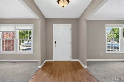 15556 97th Avenue, Florissant, MO 63034 - Photo 9