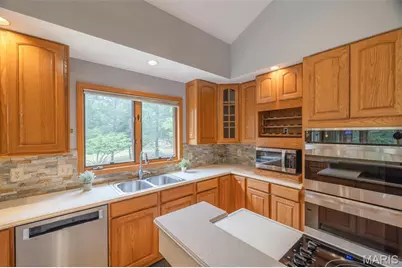 513 Woodlake View Drive, Innsbrook, MO 63390 - Photo 15