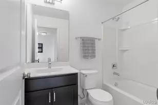 9409 Vandervoort Ct, Crestwood, MO 63126 - Photo 19