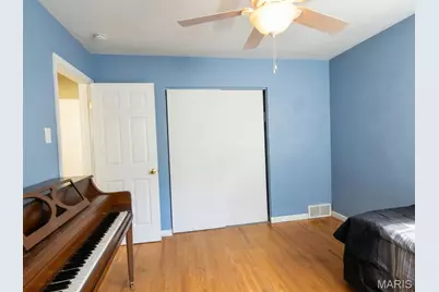 3907 McCausland Avenue, Saint Louis, MO 63109 - Photo 9