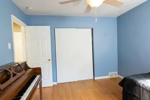 3907 McCausland Ave, Saint Louis, MO 63109 - Photo 9