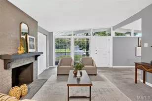 430 Holiday Hill Dr, Florissant, MO 63033 - Photo 5