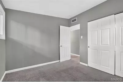 430 Holiday Hill Drive, Florissant, MO 63033 - Photo 25