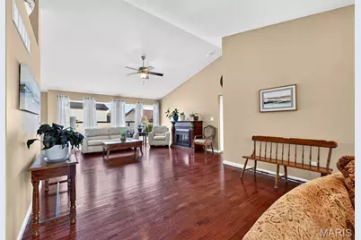 1093 Renfrew Lane, O'Fallon, MO 63366 - Photo 5