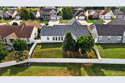 1093 Renfrew Lane, O'Fallon, MO 63366 - Photo 33