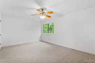 2044 Falling Brook Dr, Maryland Heights, MO 63043 - Photo 17