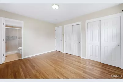210 S Duchesne Drive, Saint Charles, MO 63301 - Photo 21