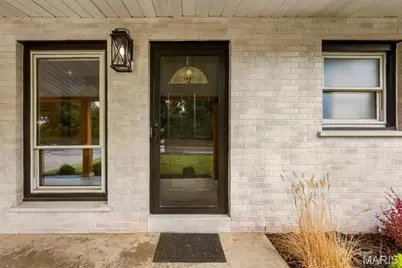210 S Duchesne Drive, Saint Charles, MO 63301 - Photo 5