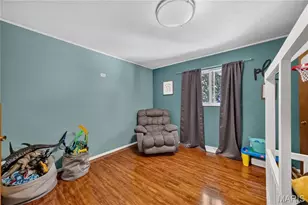 10404 Bust Dr, Potosi, MO 63664 - Photo 13