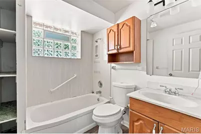 1145 Glenside Lane, University City, MO 63130 - Photo 11