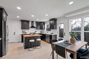 4662 Britcastle Dr, Saint Louis, MO 63128 - Photo 19