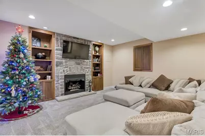221 Oakhurst Circle, O'Fallon, MO 63367 - Photo 43