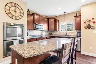 221 Oakhurst Cir, O'Fallon, MO 63368 - Photo 17