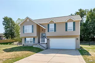 381 Gardenia Dr, Troy, MO 63379 - Photo 1