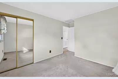 11889 Laredo Court, Saint Louis, MO 63138 - Photo 11