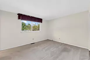 11889 Laredo Ct, Saint Louis, MO 63138 - Photo 15