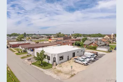 221 E 1st Street, Wright City, MO 63390 - Photo 31