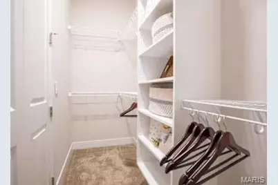 226 E Lockwood Avenue #108, Saint Louis, MO 63119 - Photo 17