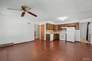 2025 Derhake Rd, Florissant, MO 63033 - Photo 7
